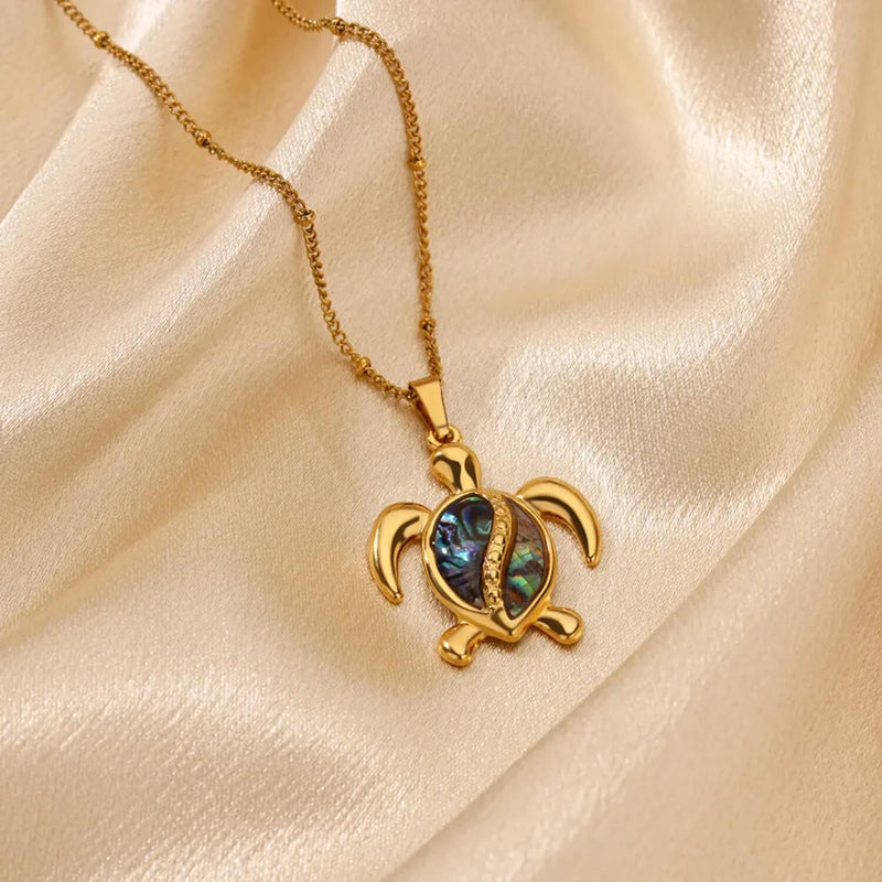 Pendentif Cou Tortue modèle Arbre de vie