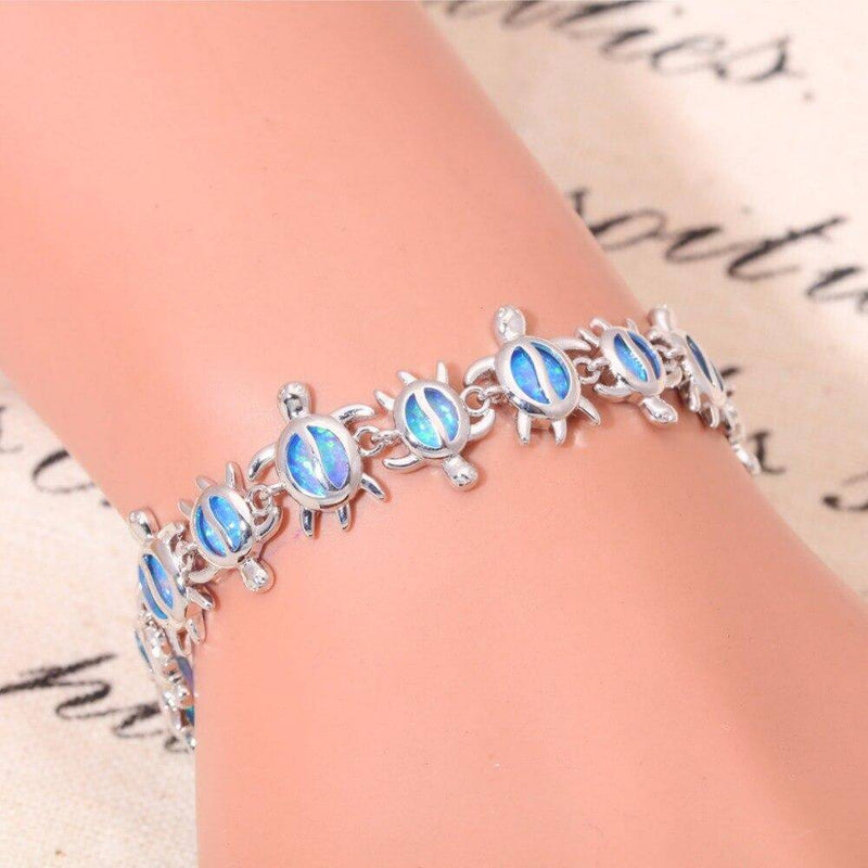 Bracelet Poignet Tortue présentation modèle Feu Bleu 