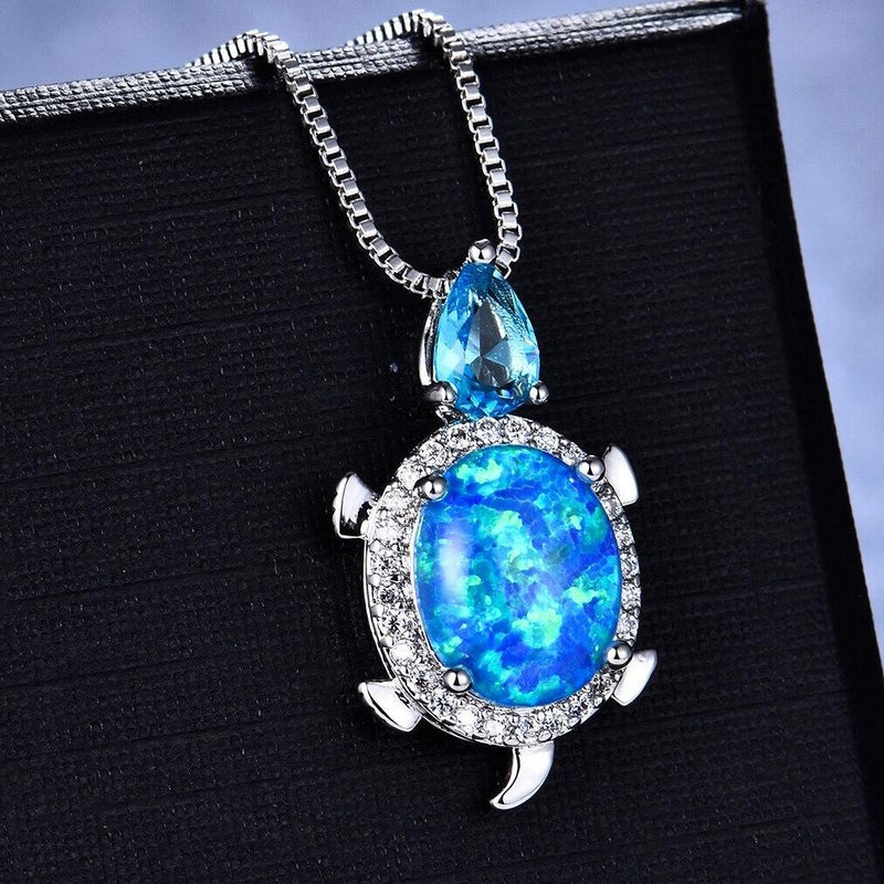 Pendentif Cou Tortue modèle Coquet Opal Bleu